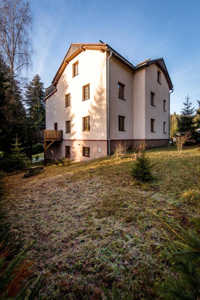 Apartmany Domino Železná Ruda Eksteriør bilde