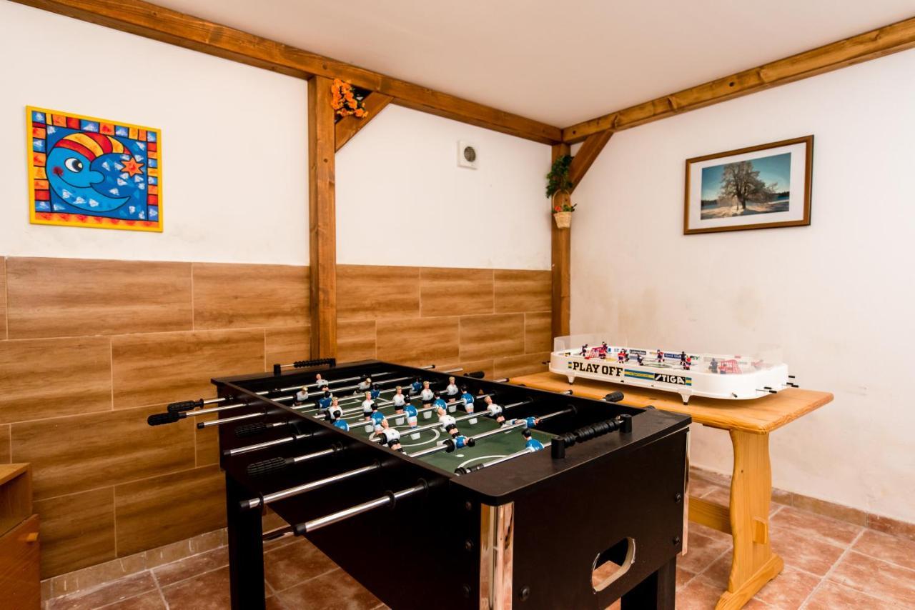 Apartmany Domino Železná Ruda Eksteriør bilde